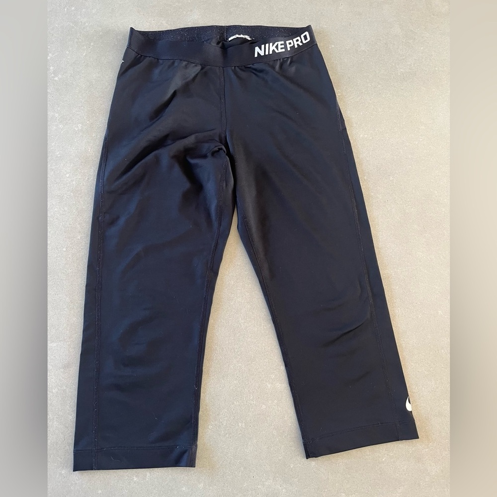 Nike Dri-Fit capri leggings
